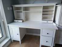 biurko HEMNES z nadstawką