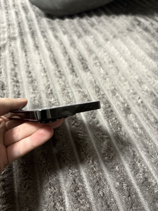 iPhone 14 Pro 256GB — 100% батарея, працює по Wi-Fi