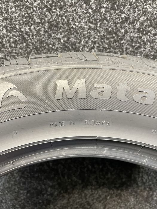 Продам Б/У шини Matador 215/60R17 Sibir Snow MP92