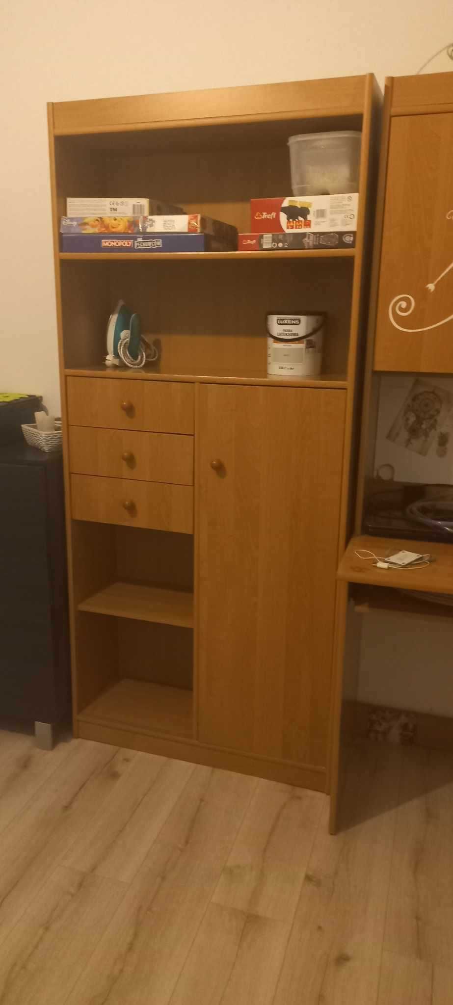 zestaw mebelków młodzieżowych  ,biurko/ szafa/szafka,solidne