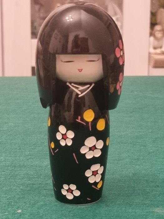 Lalka kokeshi/Japonia