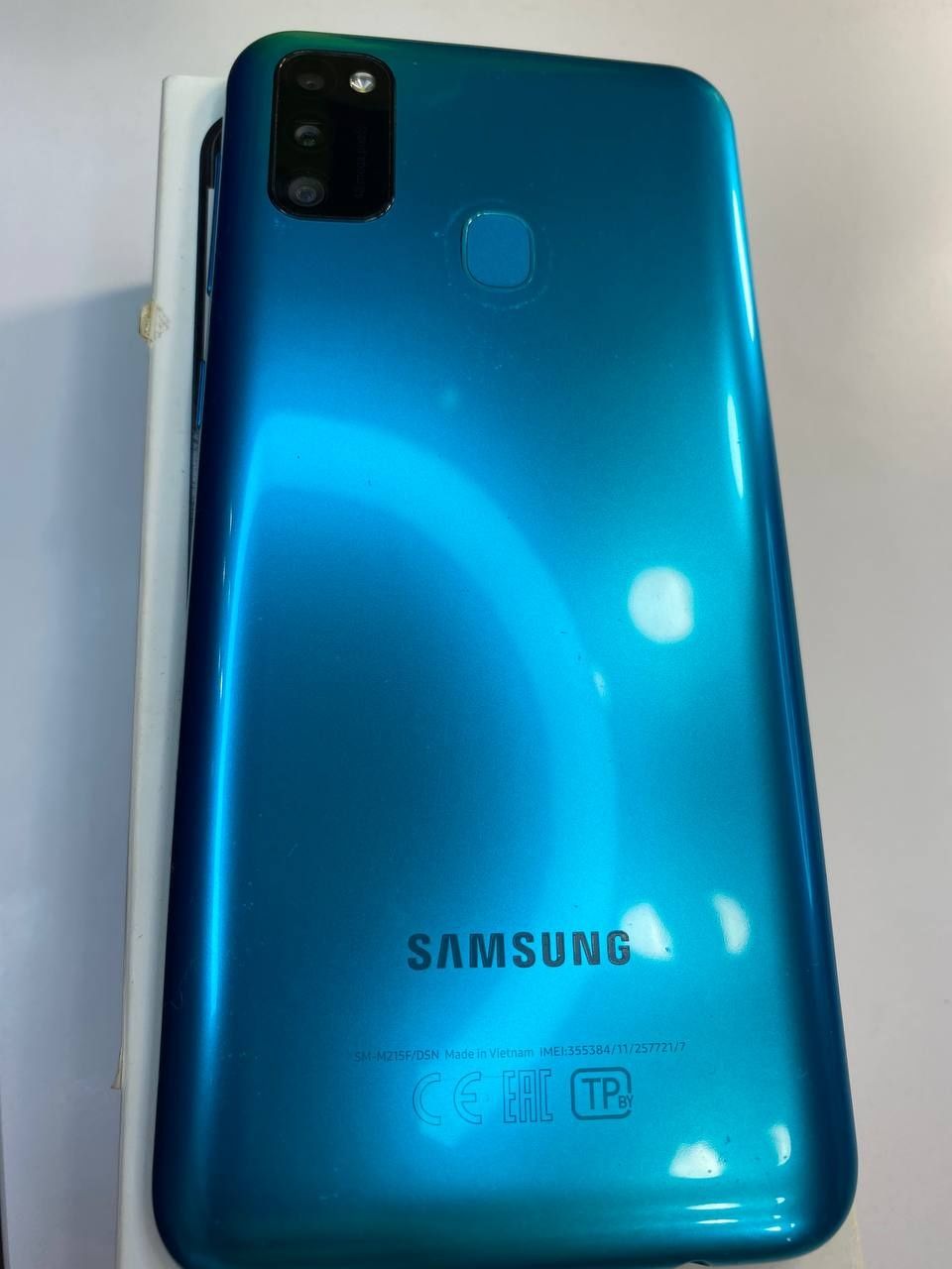 Мобильный телефон Samsung Galaxy M21 4/64GB Green