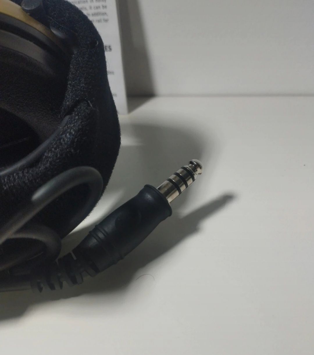 Auricular Earmor M32