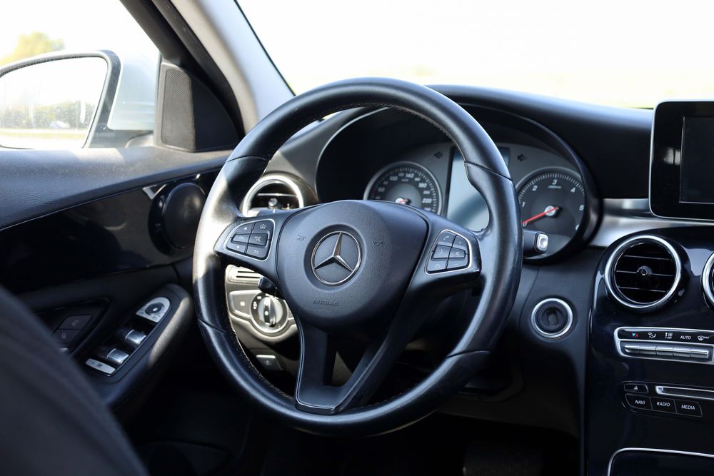 Mercedes Benz C200 Aut. - Desde 180€ /mês