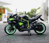Motocykl KAWASAKI NINJA H2R Ścigacz Elektryczny Auto Akumulator DZIECI