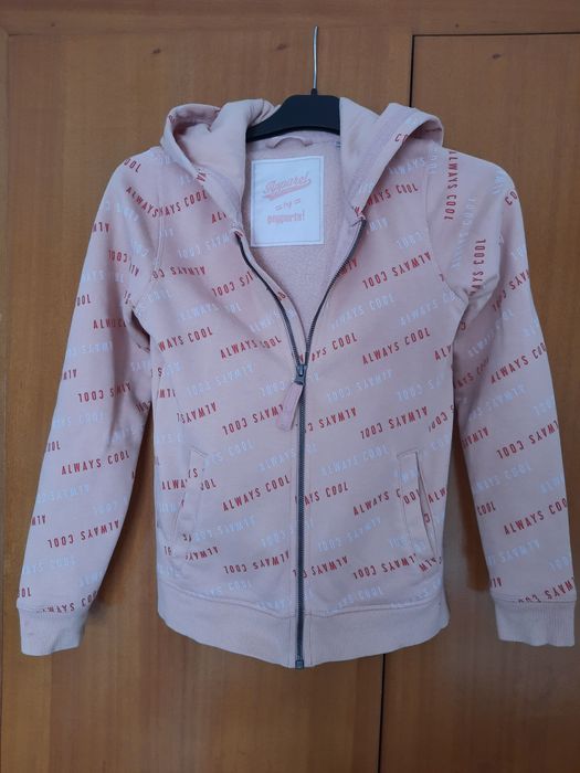 Casaco Zara e desportivos