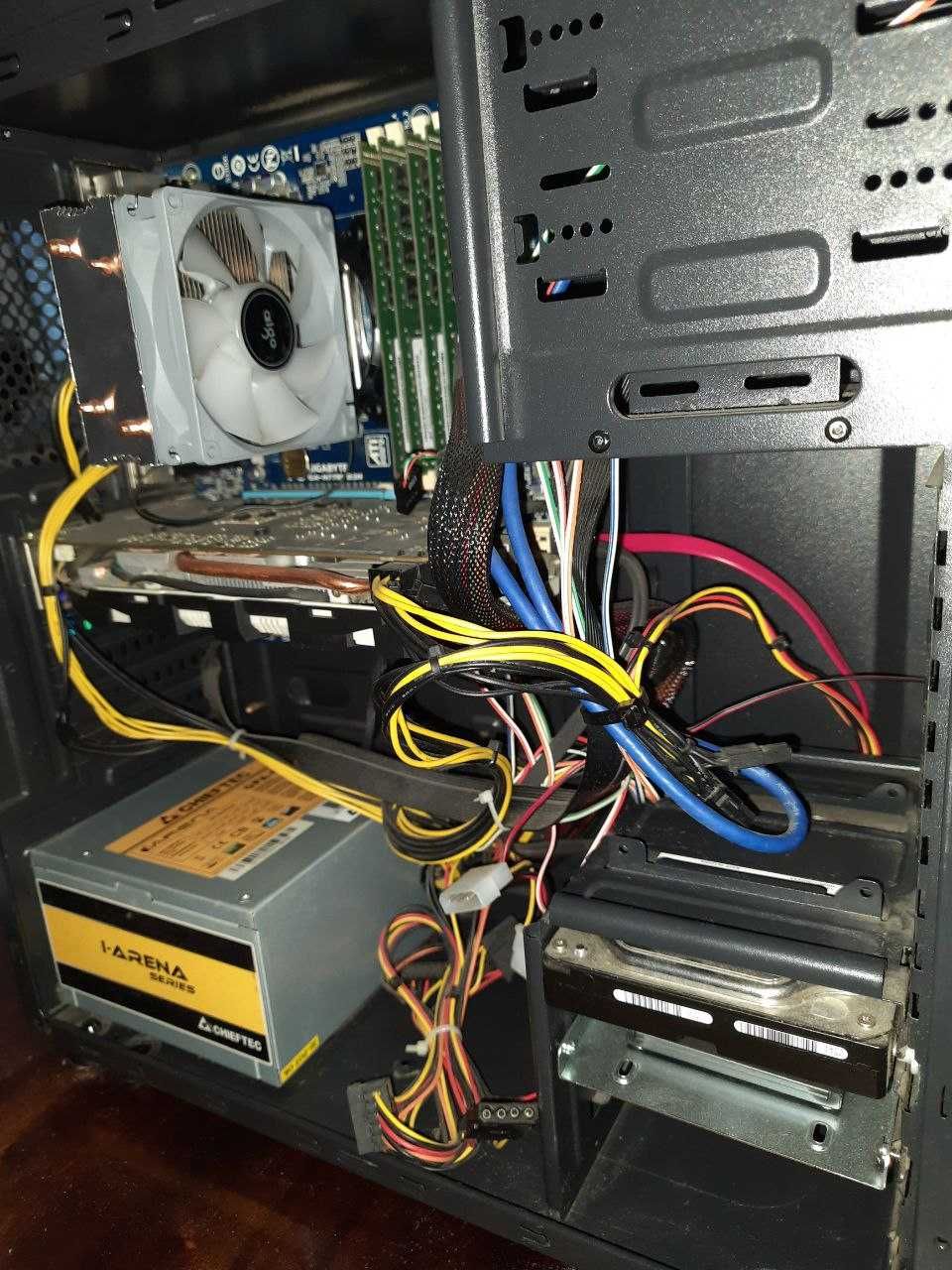 Продам бюджетный игровой компьютер с i5-3230/GTX 1060 3GB