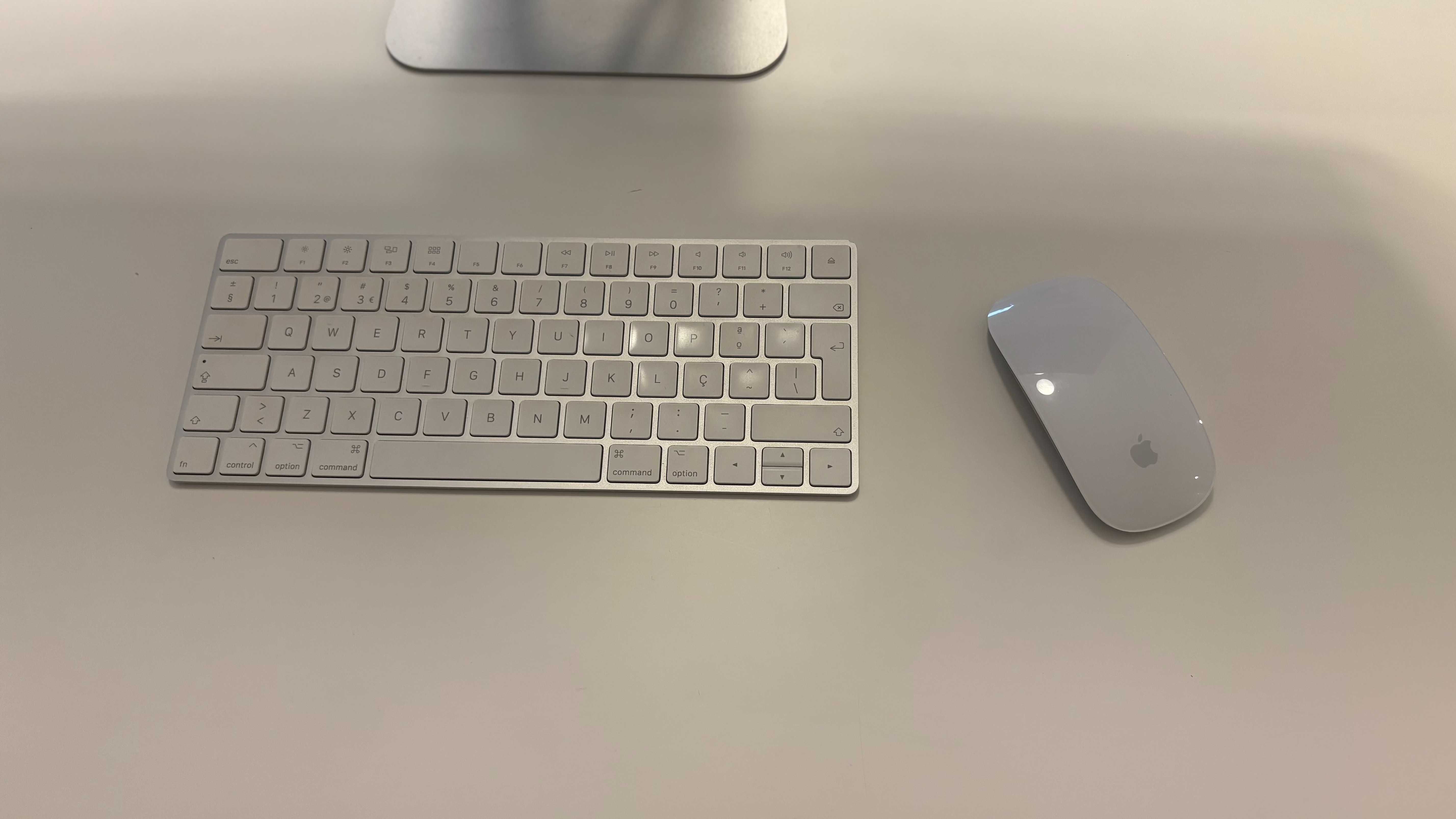 iMac Retina 5K 27" (Fim de 2015) | 24GB RAM | SSD 1TB – Super Potente!