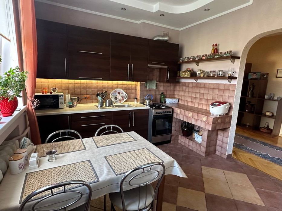 Продам будинок неподалік м. Трускавець ( 12 км)