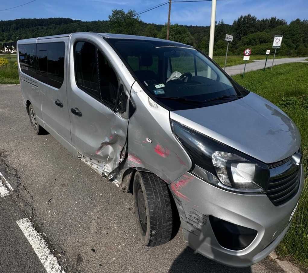 Opel Vivaro 1.6 , 145 KM