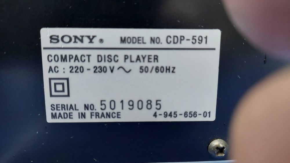 Odtwarzacz CD Sony CDP-591 stan wzorowy pilot
