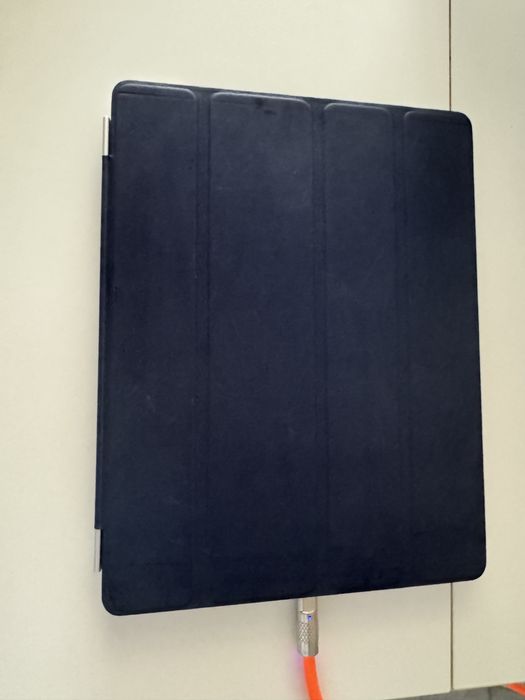 Apple iPad 4 Wi-Fi + 4G (4th generation)+ Extras