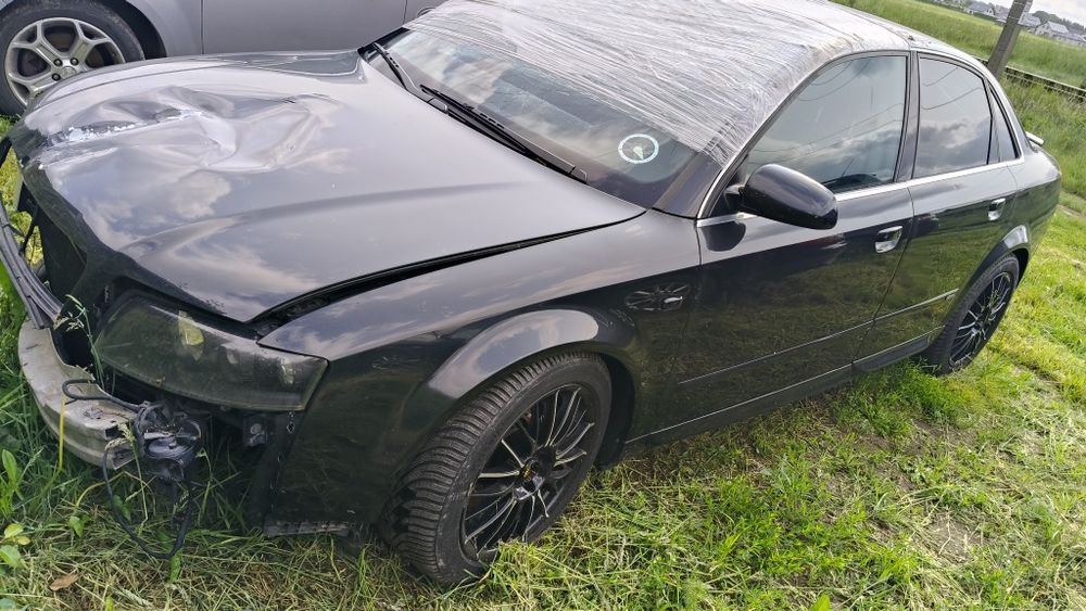 Audi A4B6 3.0 Benzyna 2002 rok