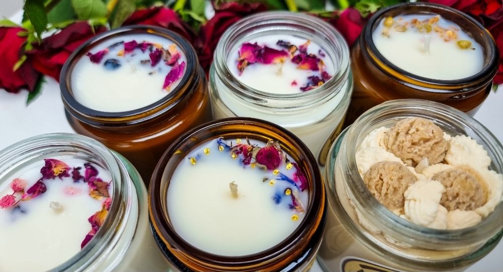 Świeca sojowa w brązowym słoiczku