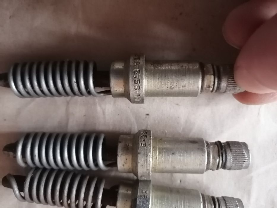 Свеча накала т-16, т-25, т-40, новая ссср