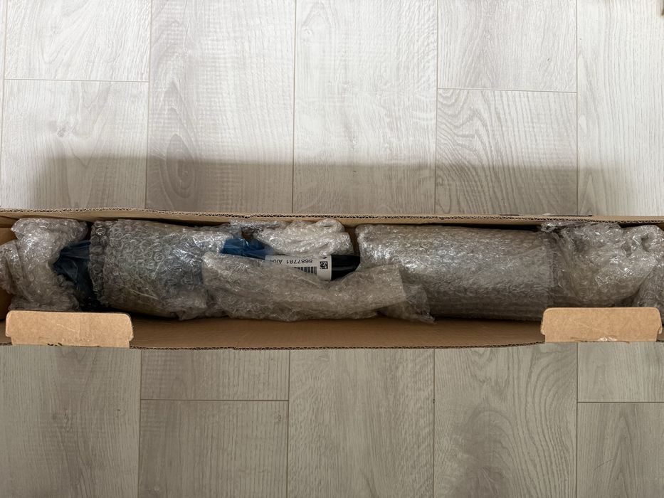 BMW X3 G01 напіввісь полуось передня ліва 31608687781