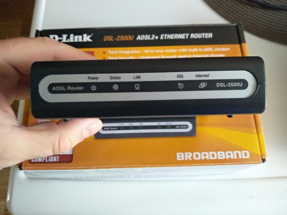 Роутер D-Link. Без wi-fi.