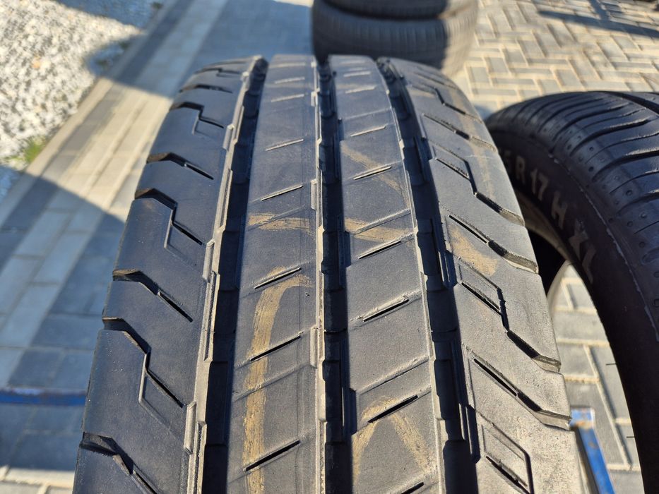 Continental contivancontact 100 205/75/16C Rok 2021 7.5mm. Opona pojed