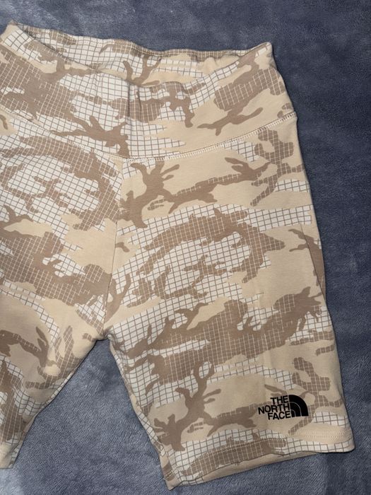 szorty the north face