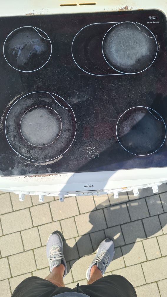 Piec elektryczny Amca.