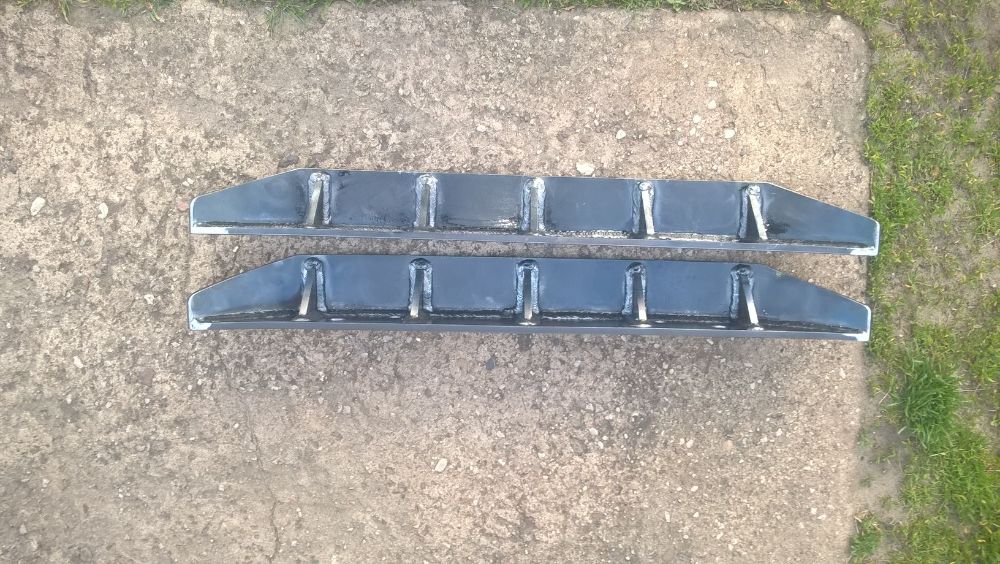 poszerzenia płozy zageszczarka ubijarka płyta ammann wacker bomag