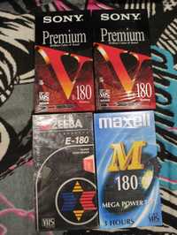 Cassetes VHS e Outras