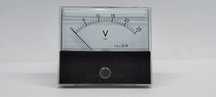 #719 Miernik / zegar 25V Voltmeter