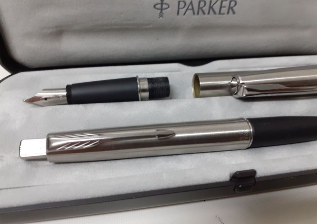 Conjunto de canetas Parker Frontier