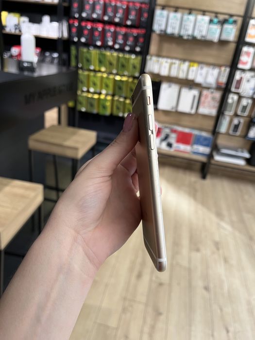 iPhone 6s Gold 16Gb