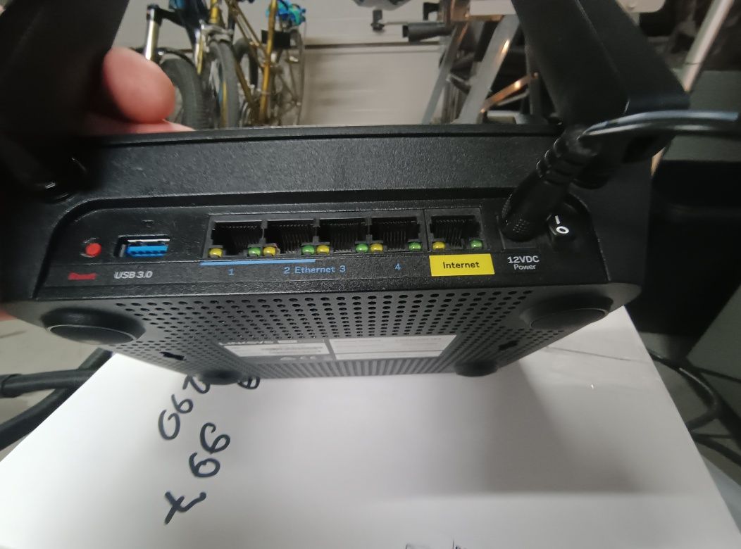 Linksys EA8300 router 3x WIFI 5 tri-band 802.11ac + 1Gbit + USB 3.0