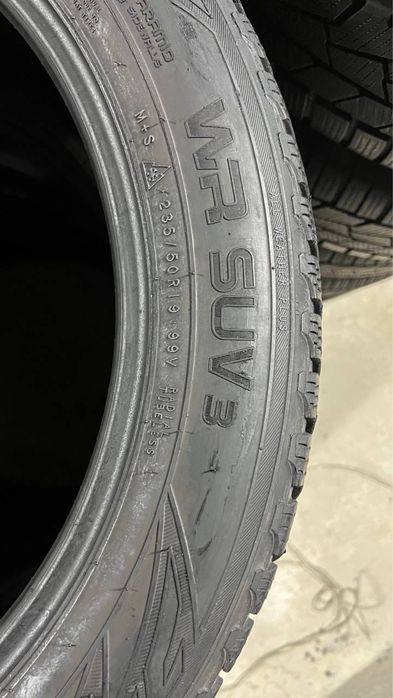 Комплект зимової гуми 235/50/19 Nokian