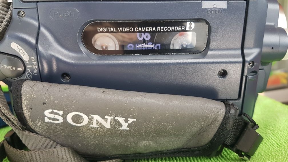 Видео камера  Sony DCR-0TRV 140E  digital.