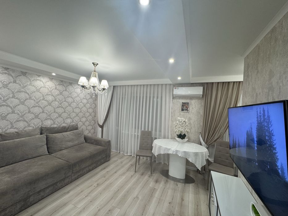 Здам дуже теплу  квартиру в районі критого ринку