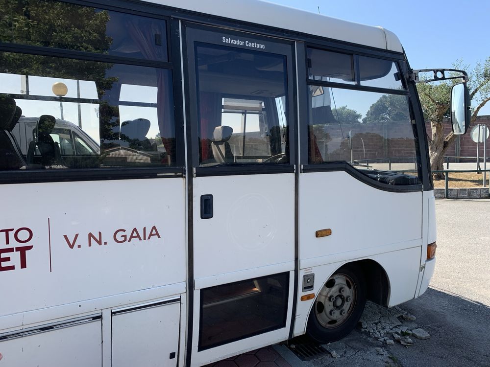 Toyota Mini bus 28 Lug