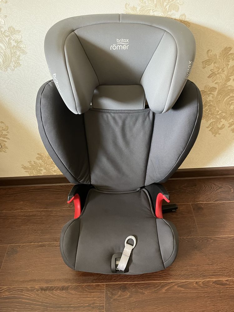 Детское кресло Britax romer