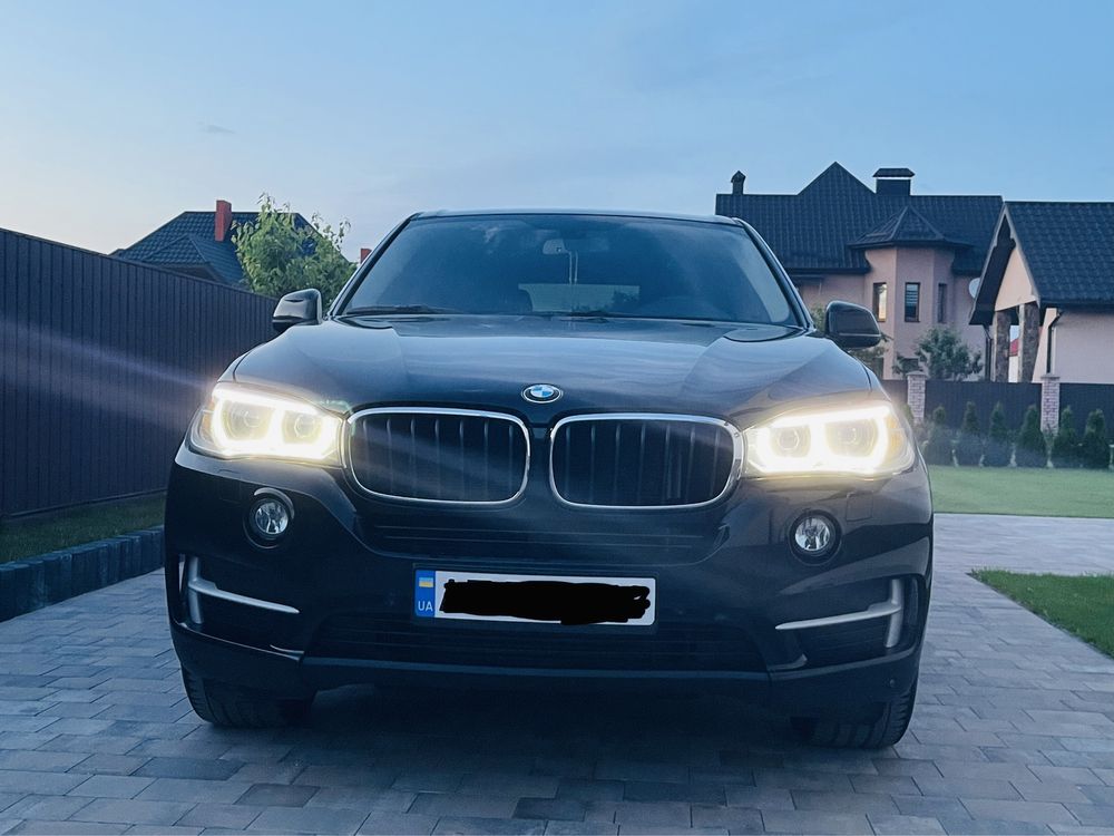 БМВ Х 5 f15 2016 2.5 d xDrive Official