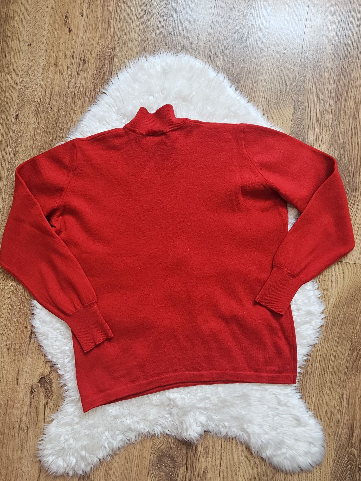 Sweter wełniany czerwony z golfem S 36 merino wełna
