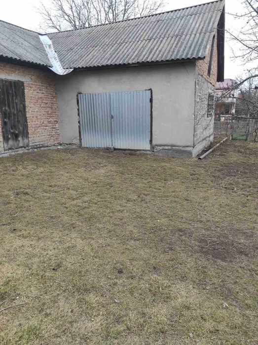 будинок та земельна ділянка 10 сот., м. Радехів