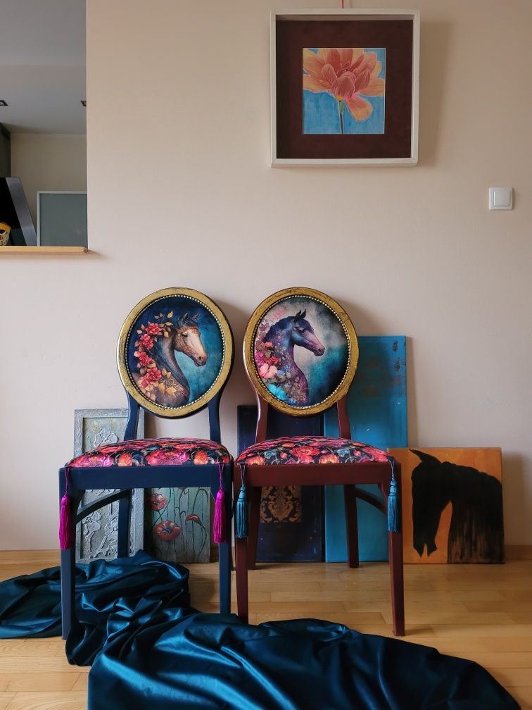 Krzesła arcydzieło Seria „Magiczne konie”.