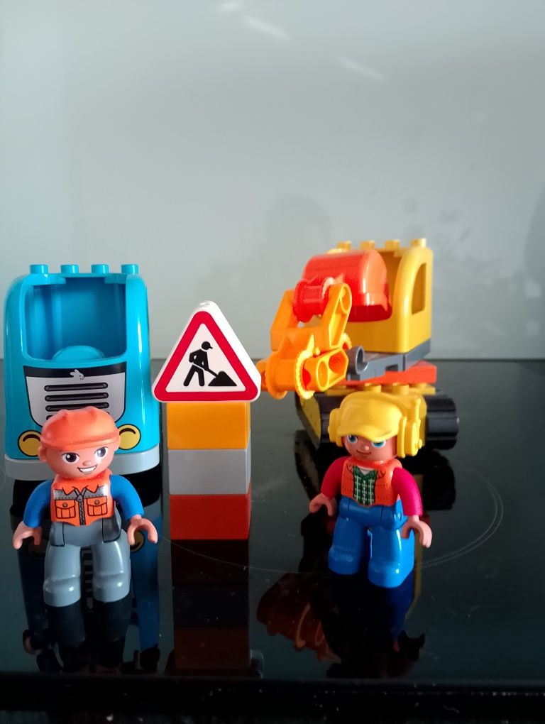 Lego camião e escavadora