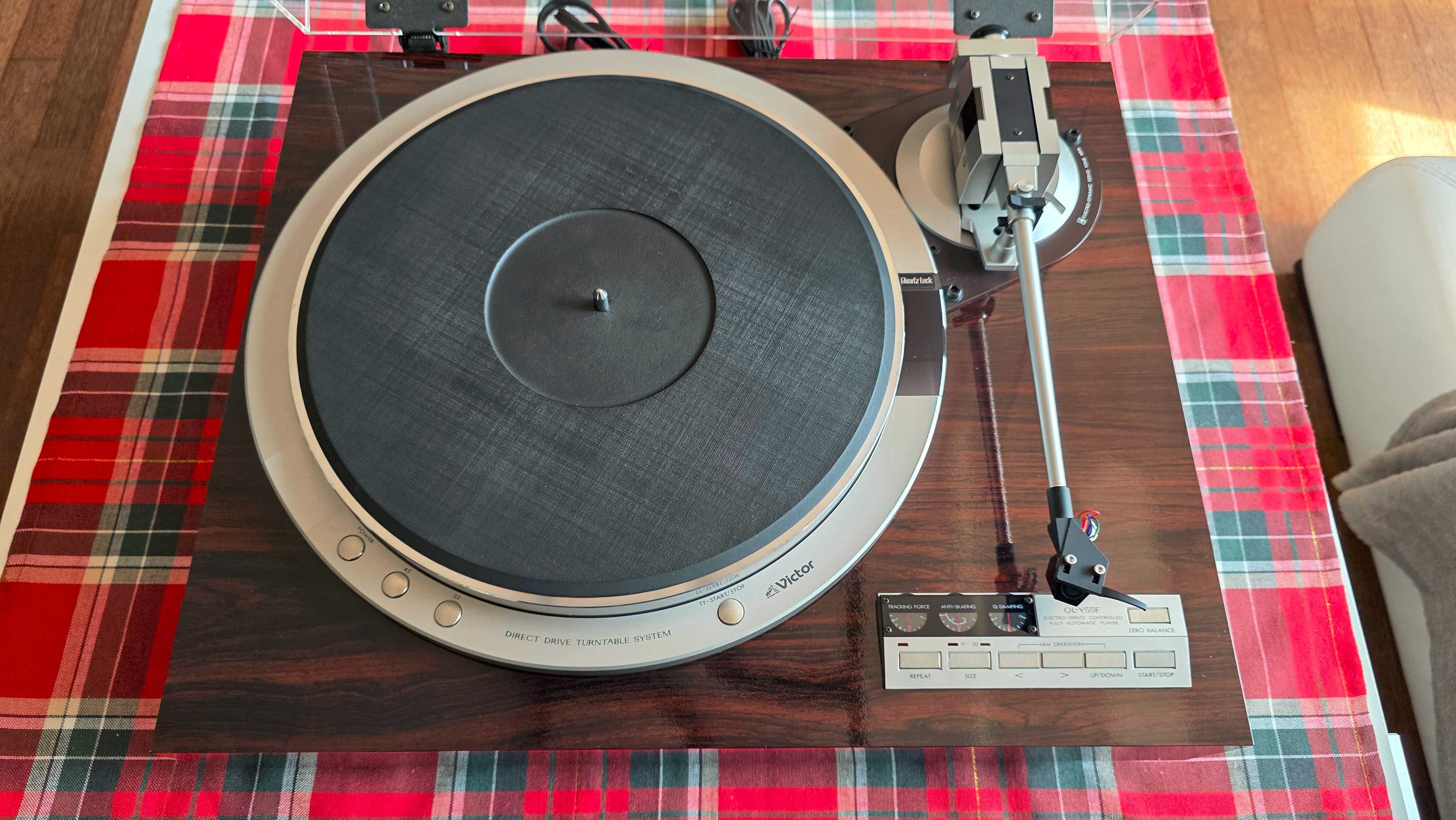 Sprzedam gramofon JVC Victor QL-Y55F
