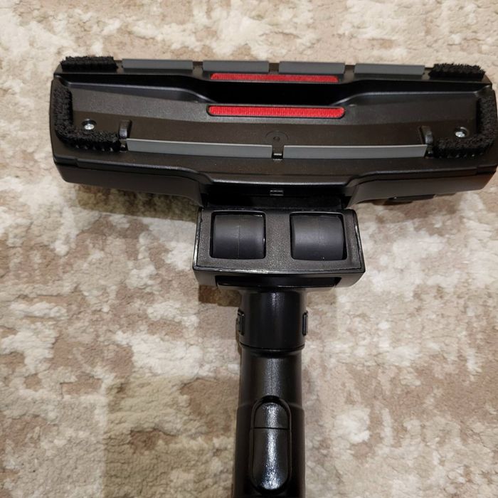 Продам новую щетку для пылесоса Samsung