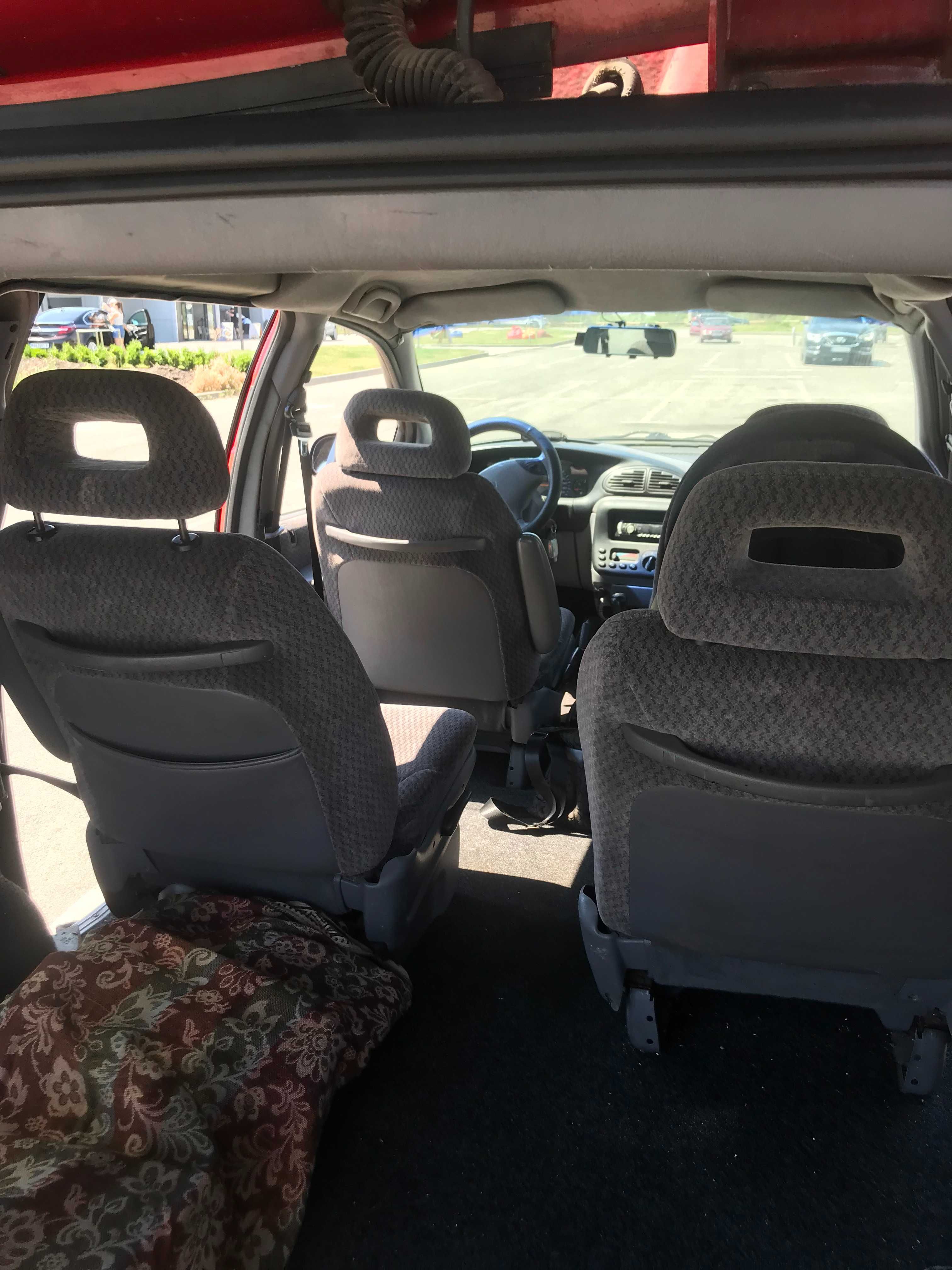 Dodge Ram Van 2000