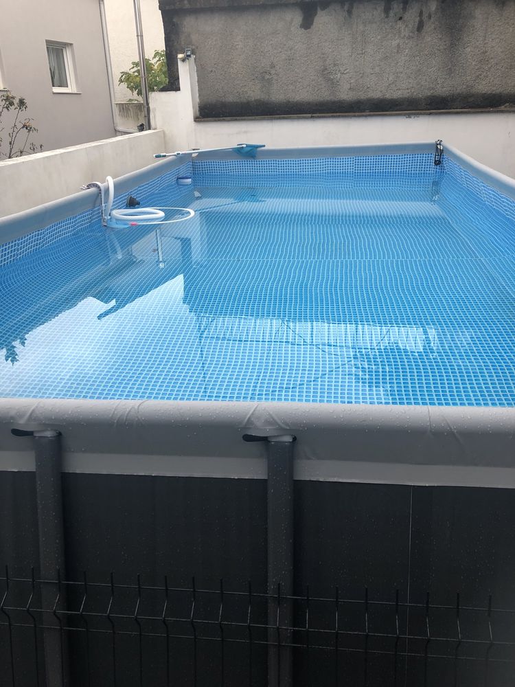 Piscina desmontável com bomba de areia ULTRA XTR FRAME 31.805 LITROS