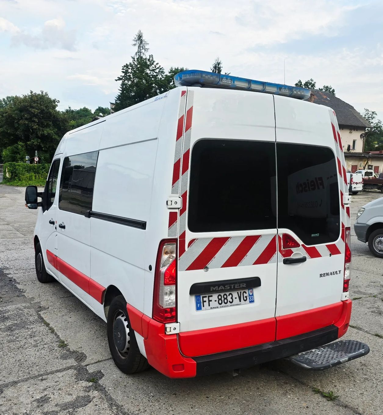 Renault Master 2.3 Dci Nosze Kardio  Karetka Ambulans Nosze 1789 kat B