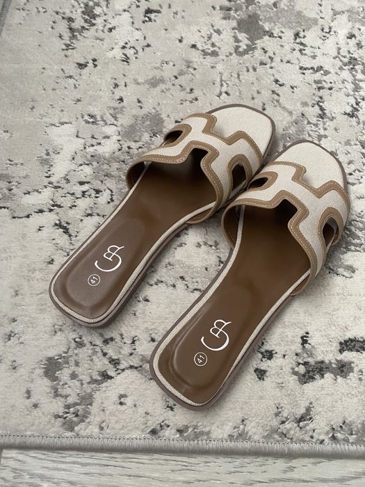 Продам Повністю Нові жіночі шльопанці р.40- 41