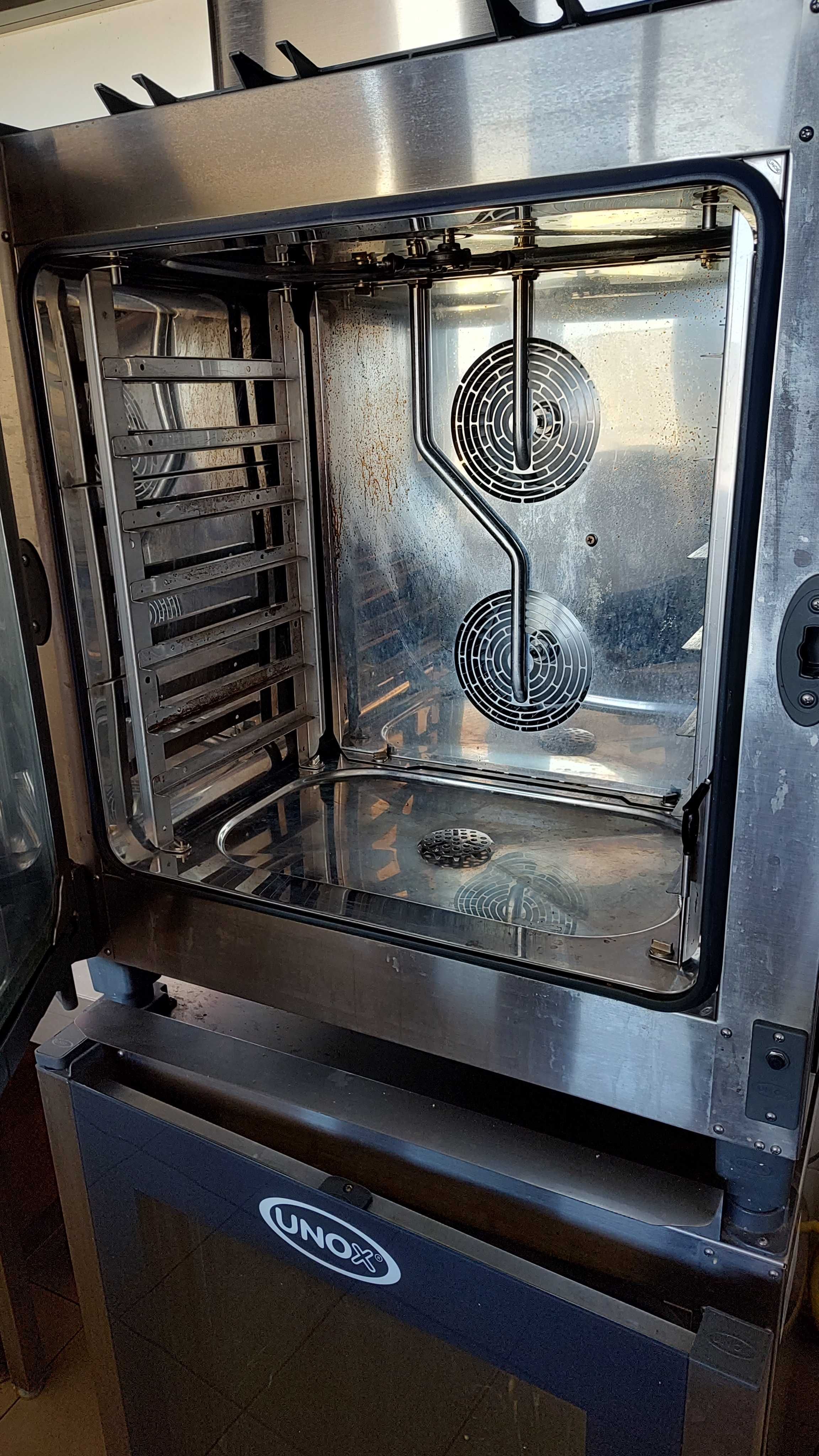 Piec konwenkcyjno parowy gazowy + elektryczny
