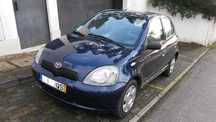 Toyota Yaris Terra 1.0cc Ano 2000/Dez