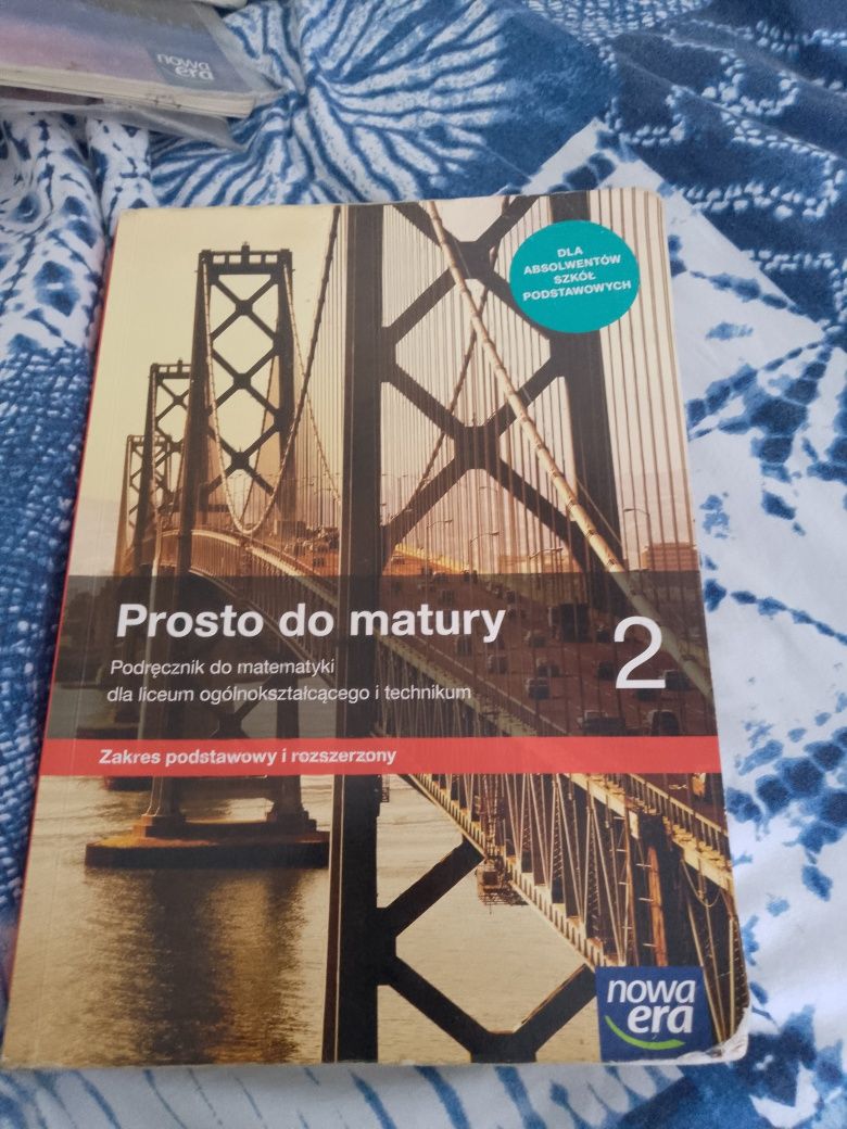 Podręcznik do matematyki dla liceum i technikum.