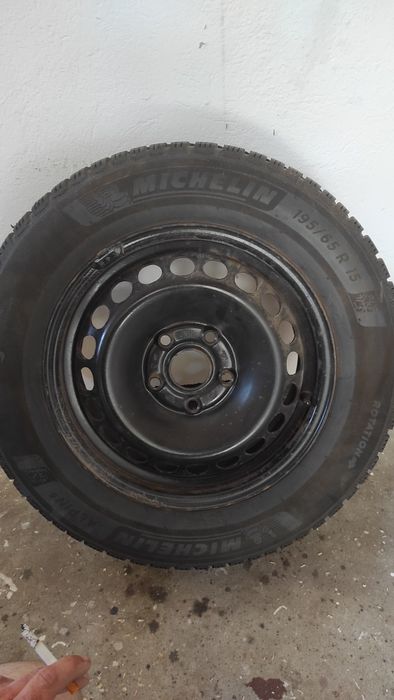 Michelin Alpin 6 r15